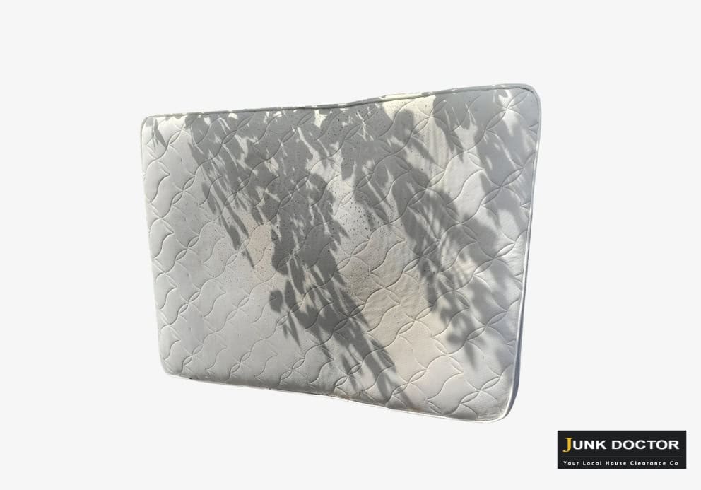 bed-and-mattress-collection-Bentley-patterned