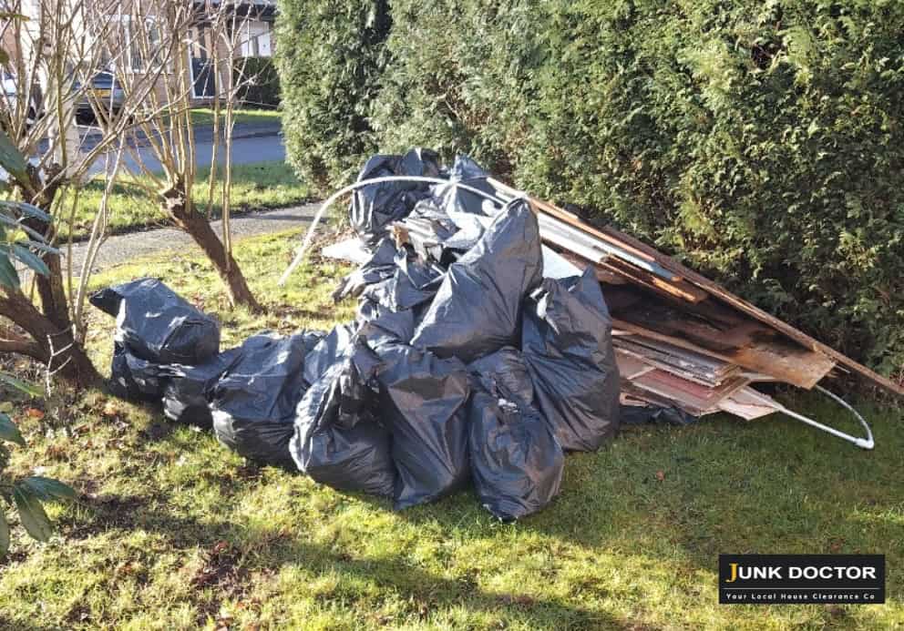 rubbish-removal-Doncaster-mixed-bathroom