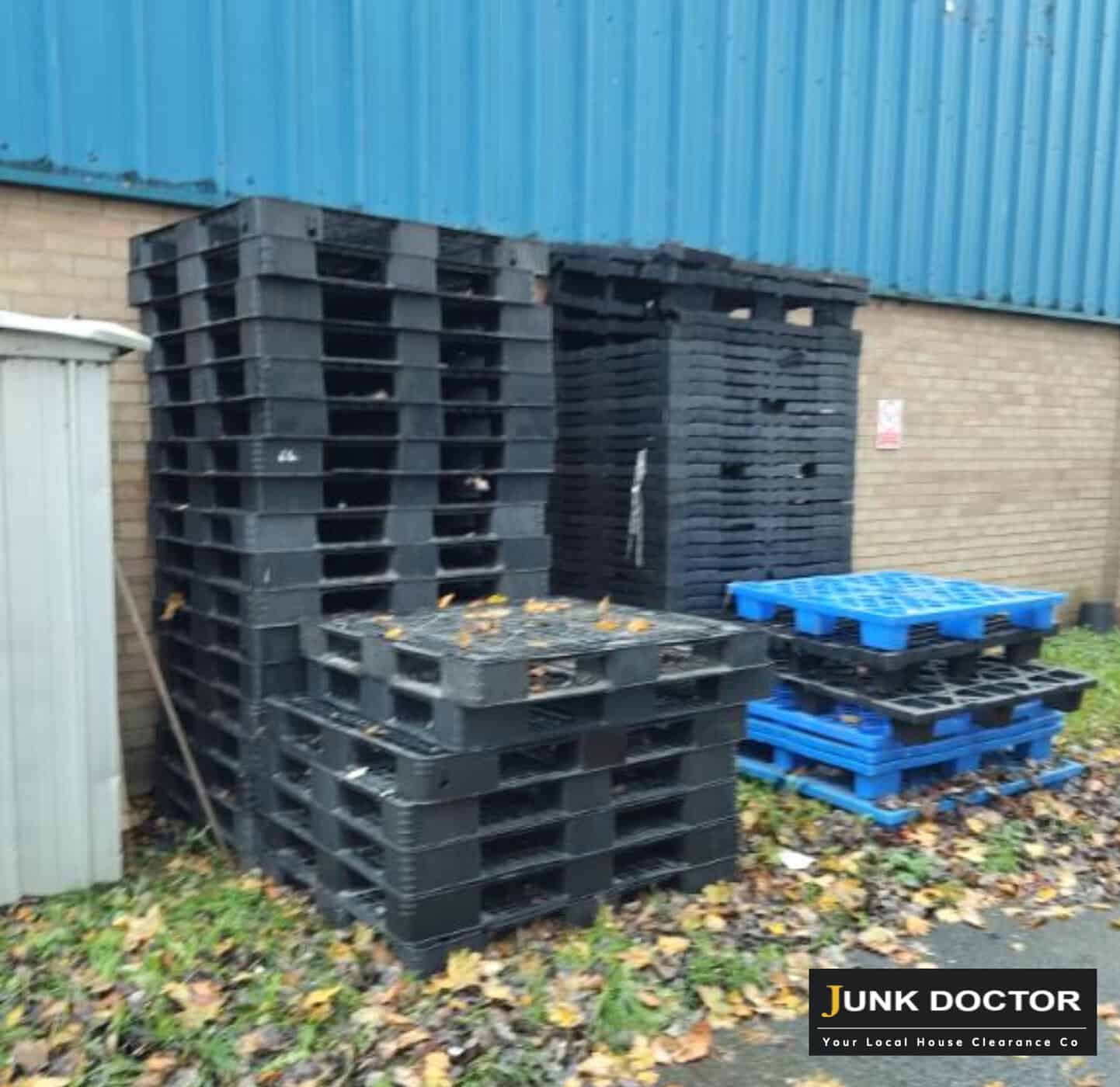 trade-waste-removal-pallets