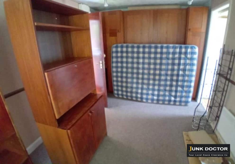 void-property-clearance-bedroom